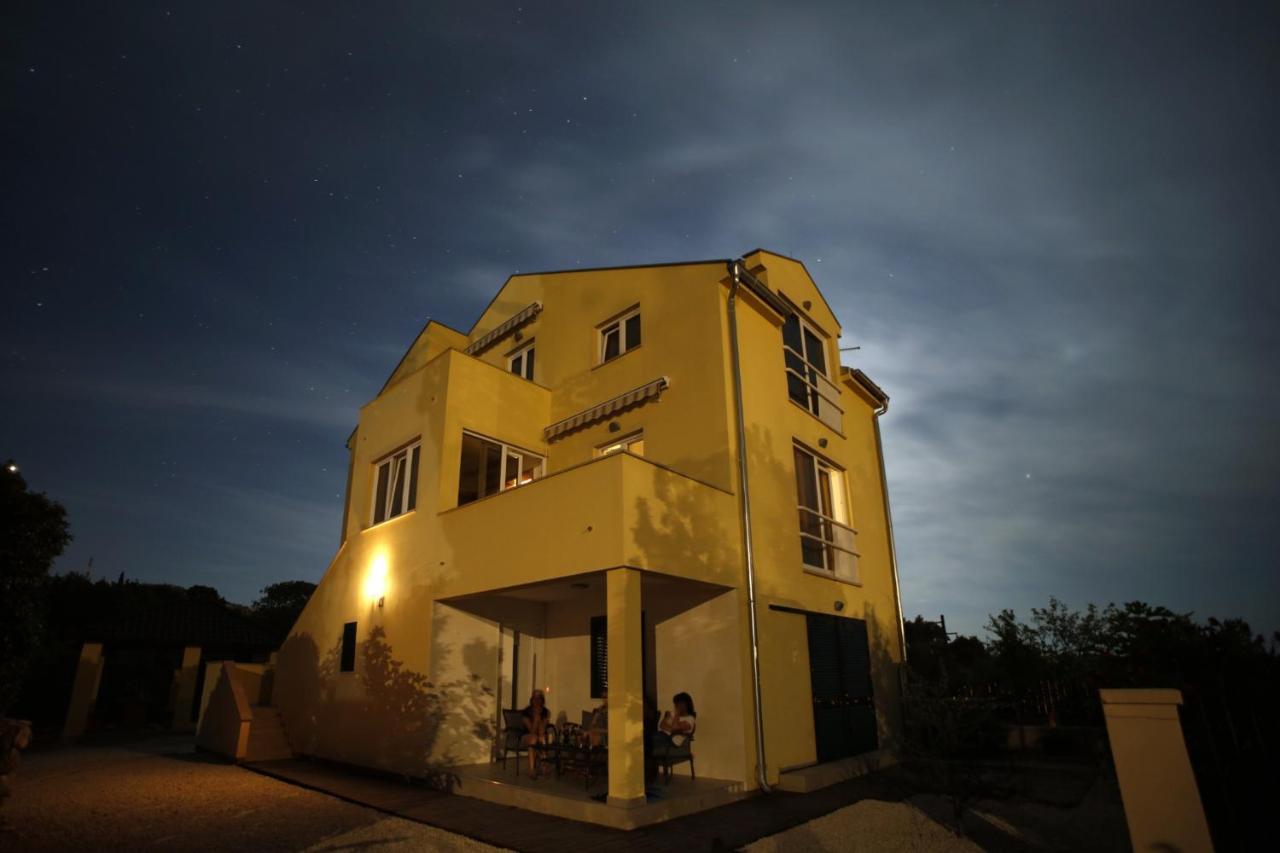 Ferienwohnung Apartman Kovacic Drage Exterior foto