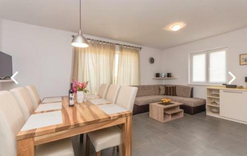 Ferienwohnung Apartman Kovacic Drage Exterior foto